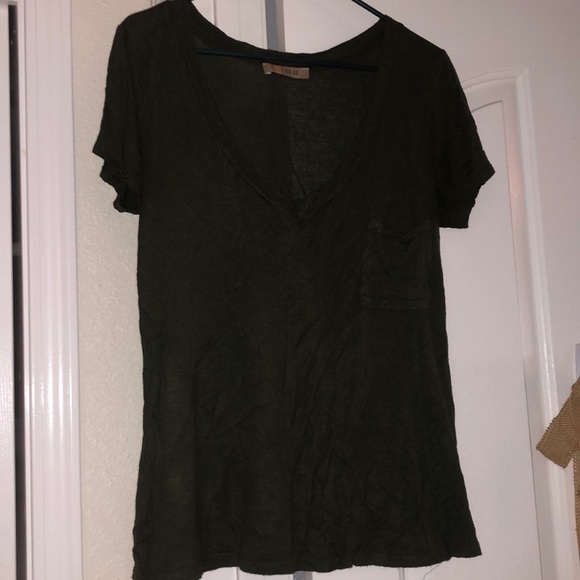 Green v neck - Picture 3 of 8